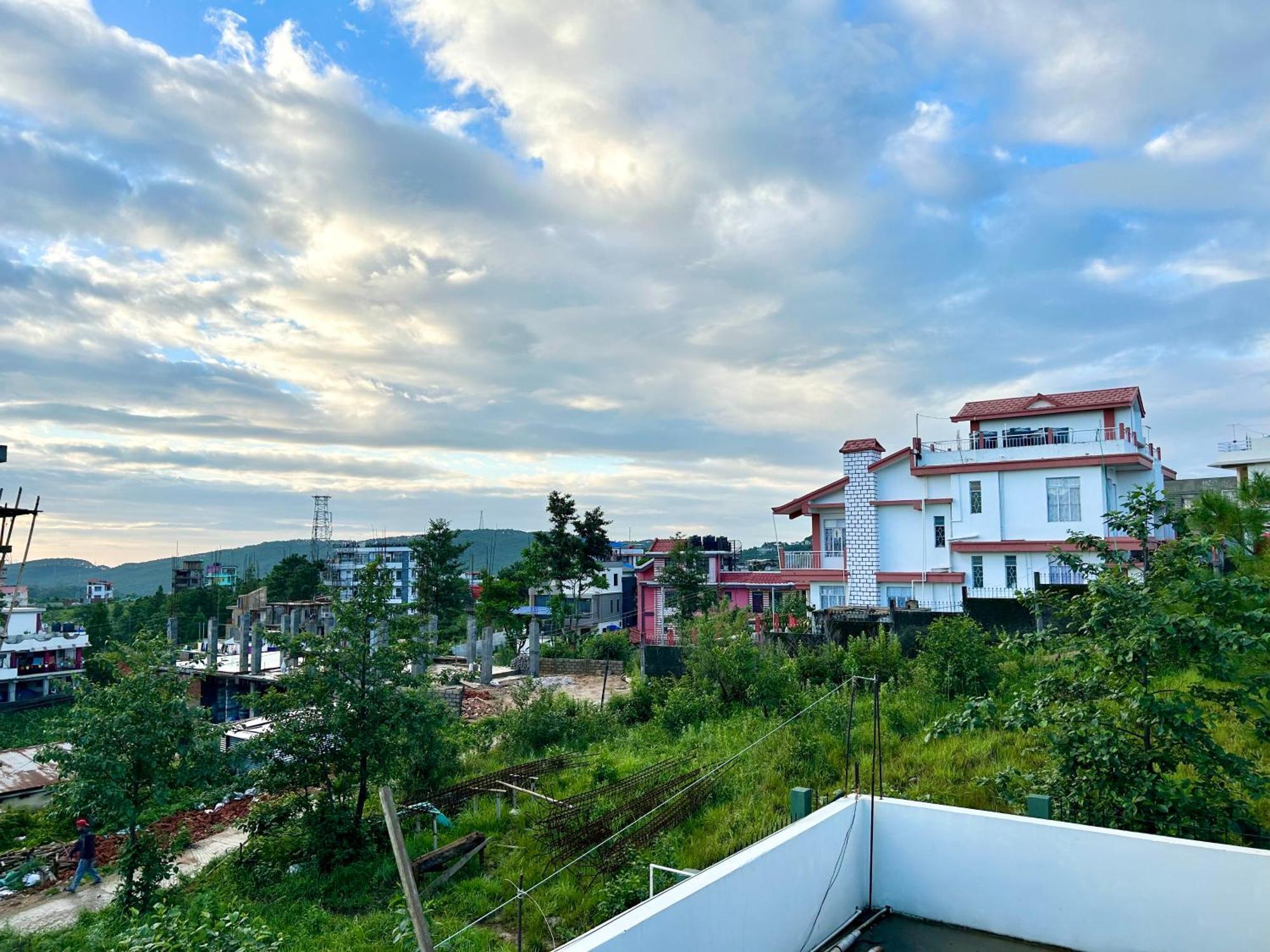 Yepplo Holiday Home - Complimentary Breakfast - 24 Hrs Caretaker & Power Backup Shillong Esterno foto