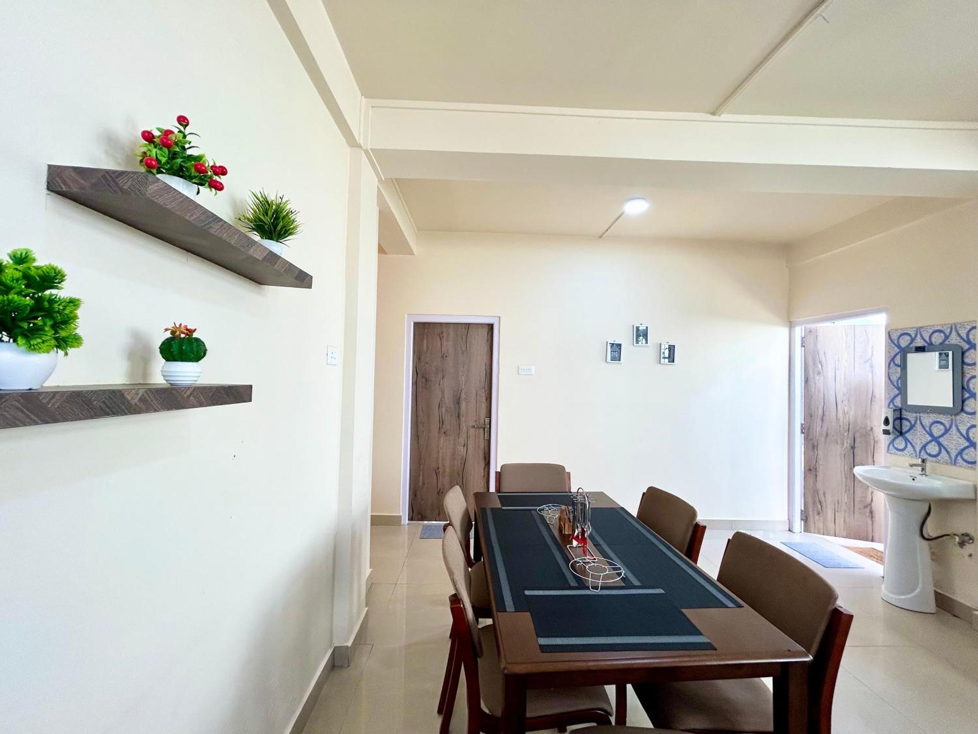 Yepplo Holiday Home - Complimentary Breakfast - 24 Hrs Caretaker & Power Backup Shillong Esterno foto
