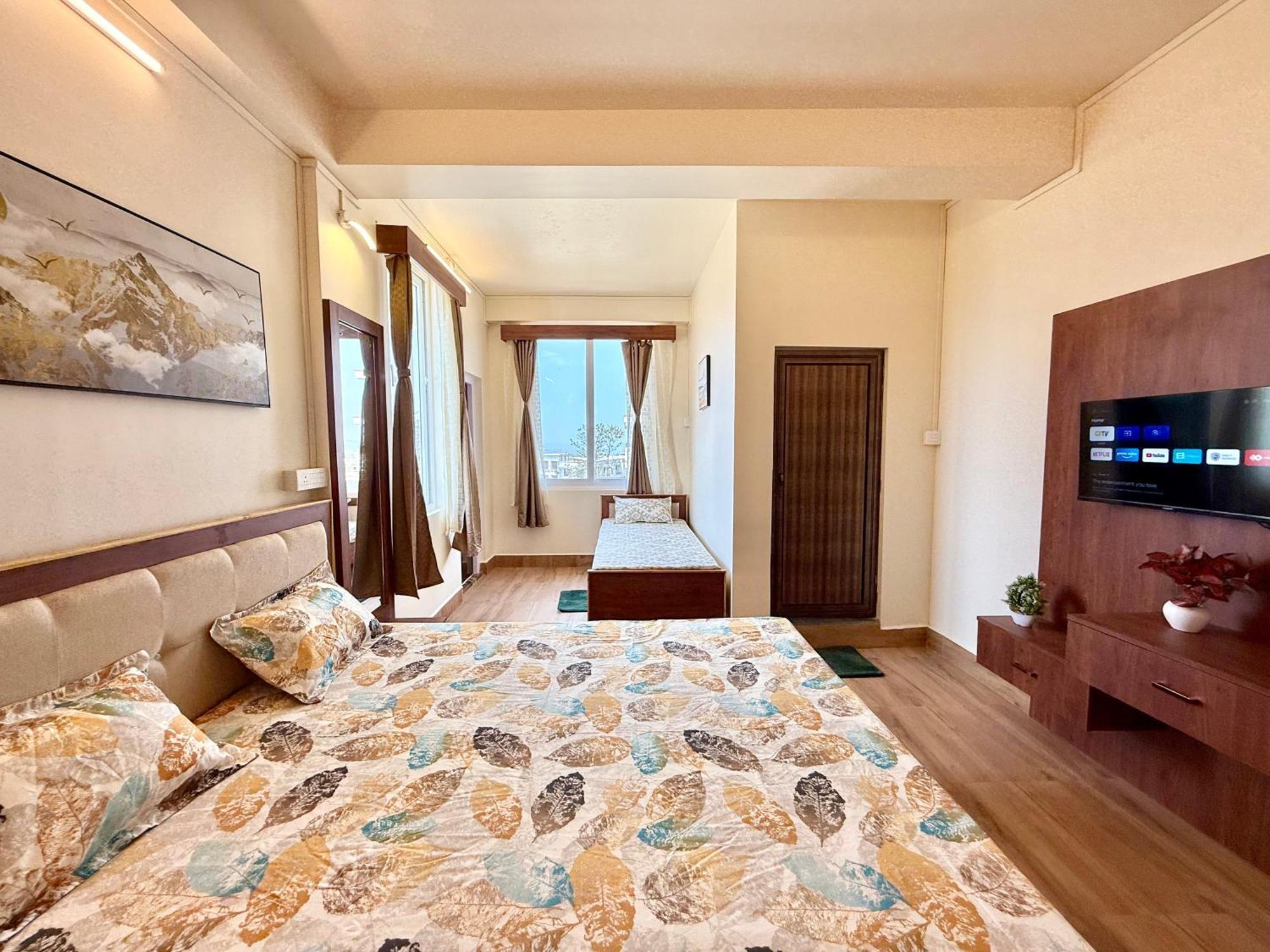 Yepplo Holiday Home - Complimentary Breakfast - 24 Hrs Caretaker & Power Backup Shillong Esterno foto