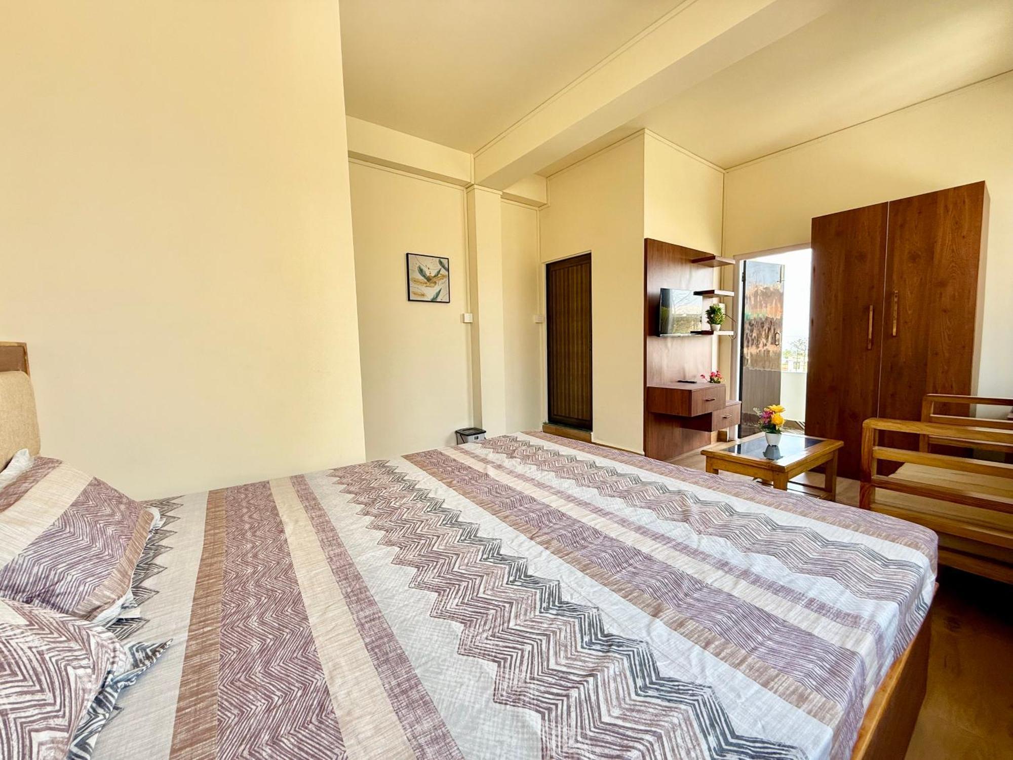 Yepplo Holiday Home - Complimentary Breakfast - 24 Hrs Caretaker & Power Backup Shillong Esterno foto