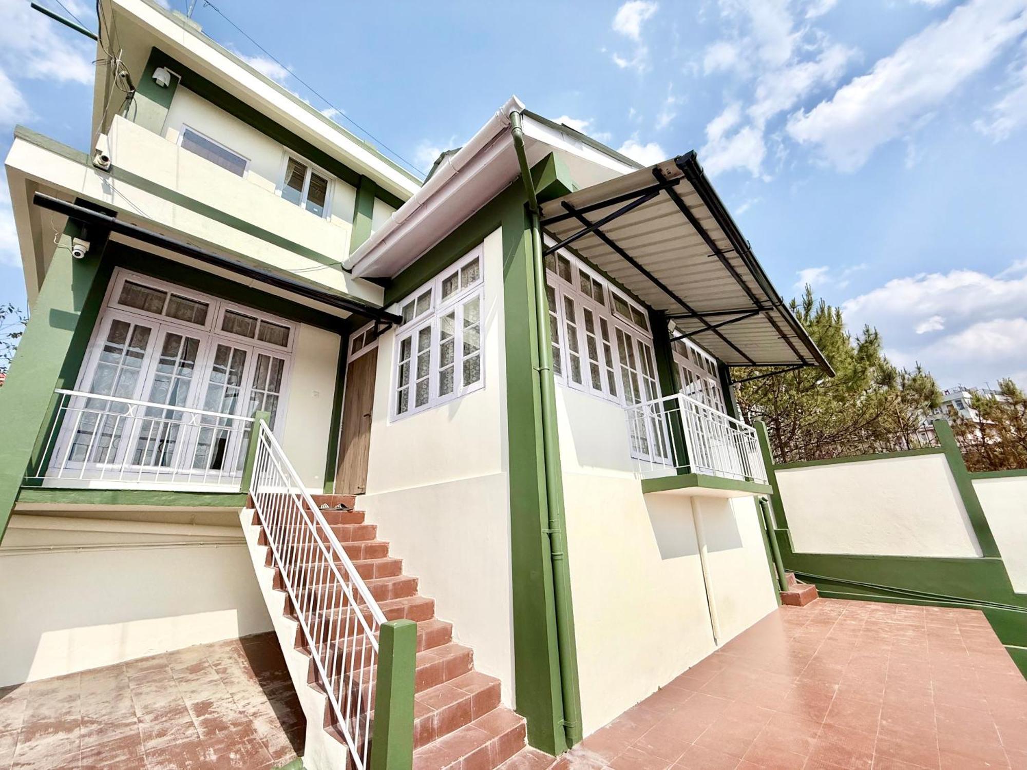 Yepplo Holiday Home - Complimentary Breakfast - 24 Hrs Caretaker & Power Backup Shillong Esterno foto