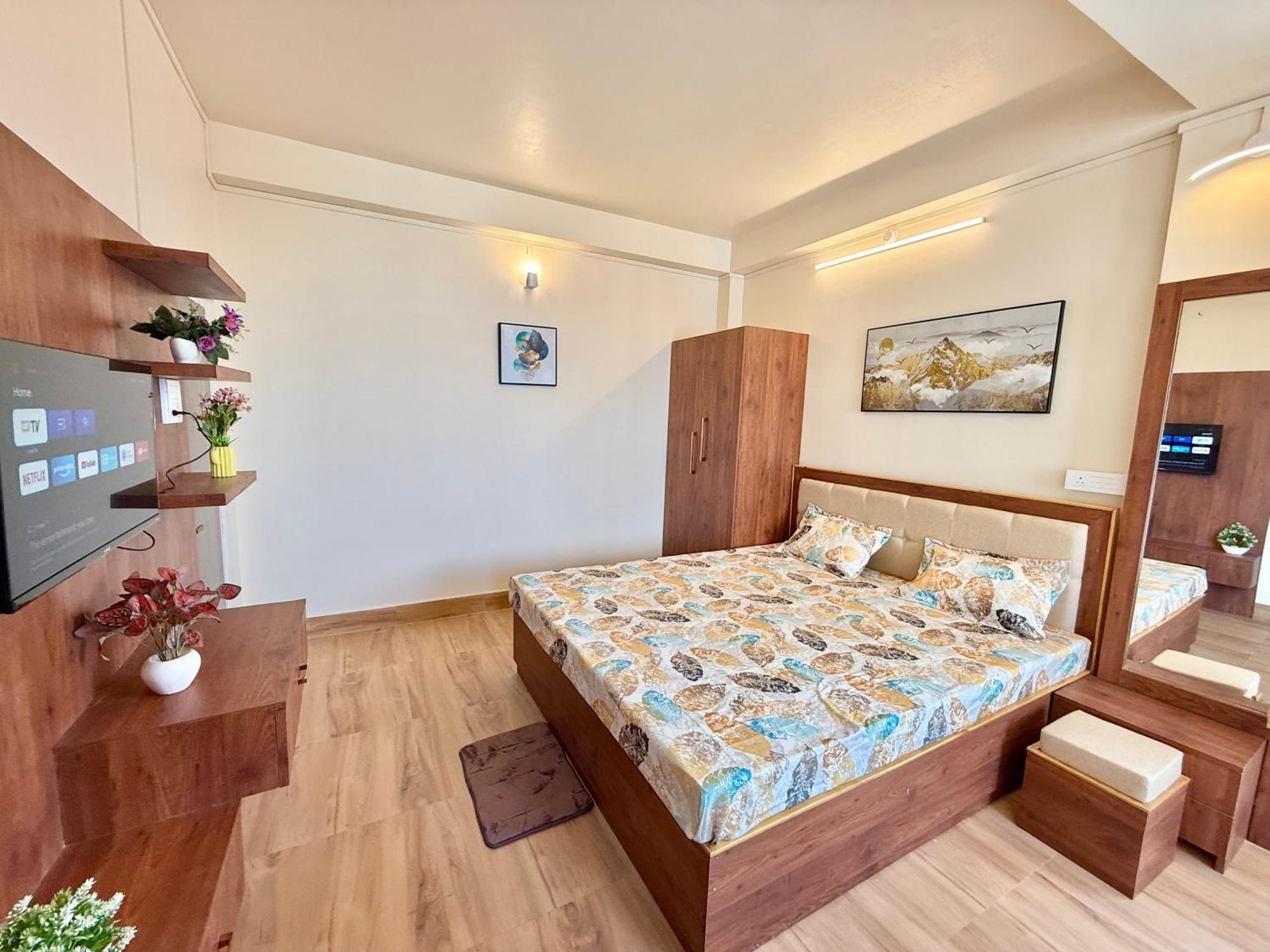 Yepplo Holiday Home - Complimentary Breakfast - 24 Hrs Caretaker & Power Backup Shillong Esterno foto